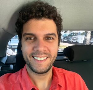 O atributo alt desta imagem está vazio. O nome do arquivo é ThiagoMenezes-1024x995.jpeg