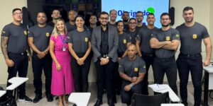 Lucas Pedrosa e participantes da turma de formação dos novos concursados da Polícia Penal de Sergipe