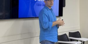 Fábio Dantas ministra palestra sobre Diversidade Religiosa na Gestão Pública durante curso complementar da formação dos novos policiais penais