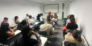 Etel Mendes participa de prática formativa do curso de Direito da Fanese